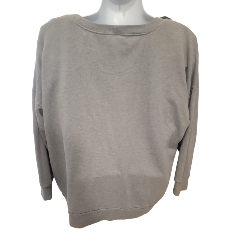 Torrid, Rose Lips Floral Modern Pop Design, comfy Sexy gray Sweatshirt - Picture 7 of 8